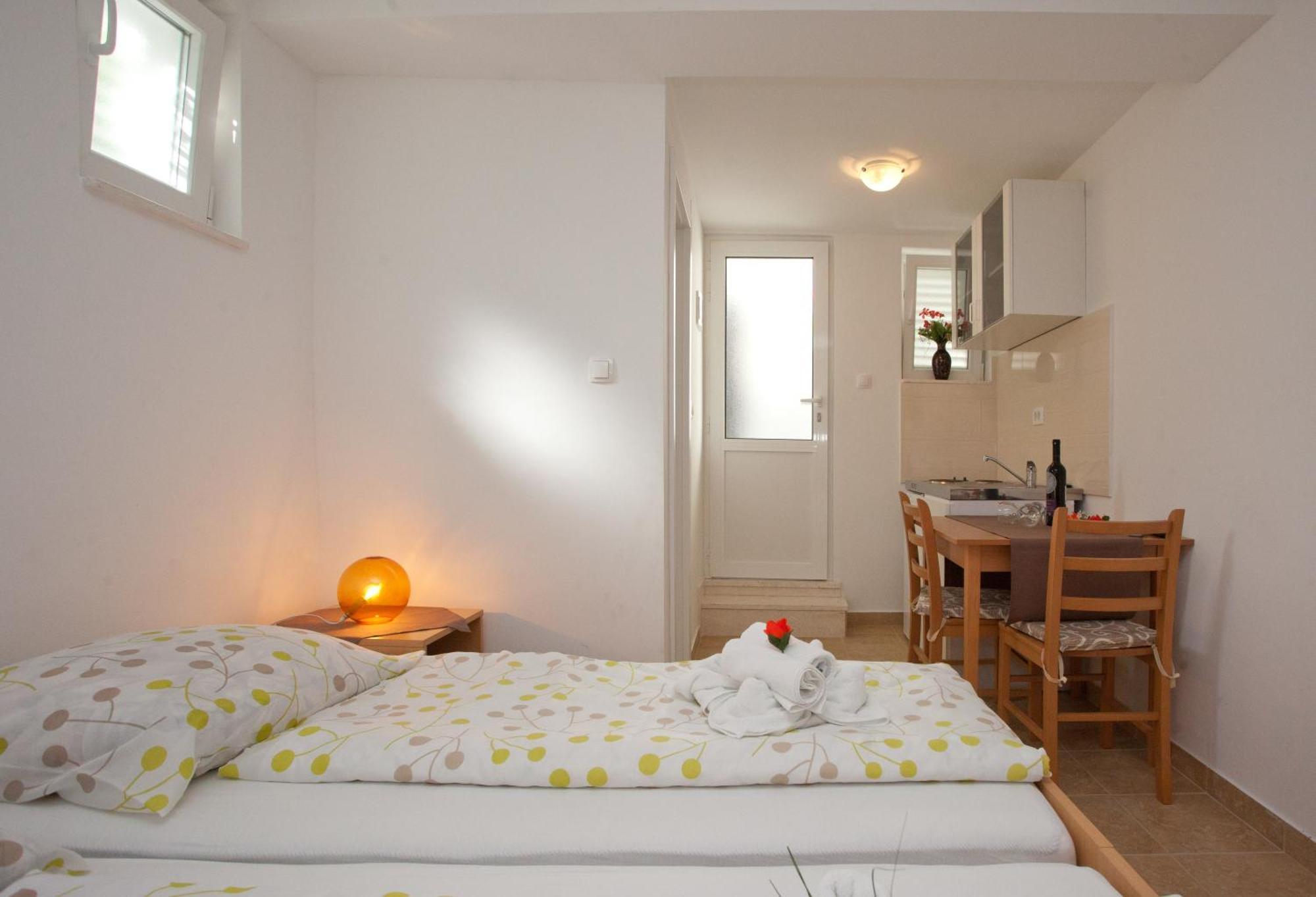 Downtown Spalato Private Rooms Экстерьер фото