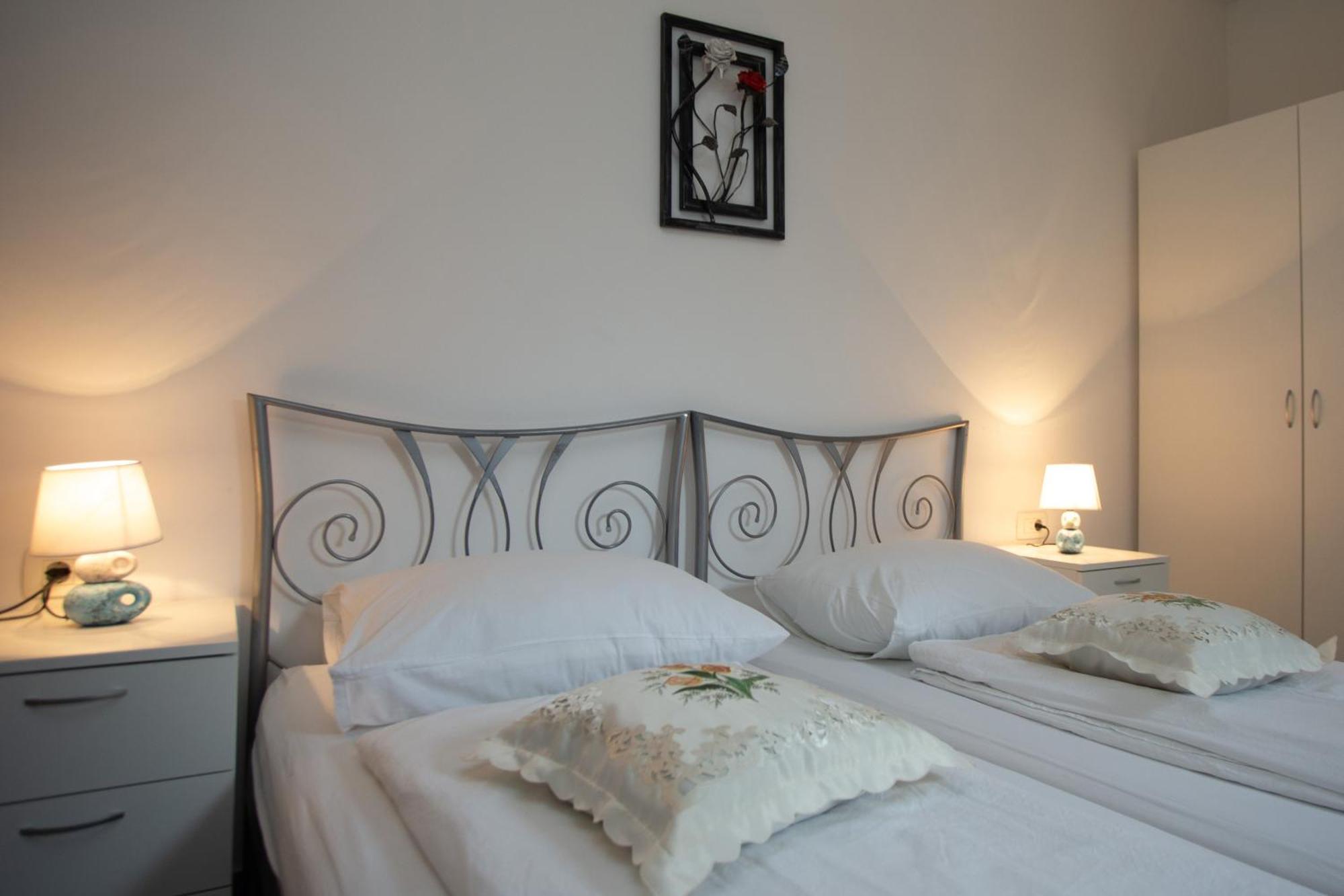 Downtown Spalato Private Rooms Экстерьер фото