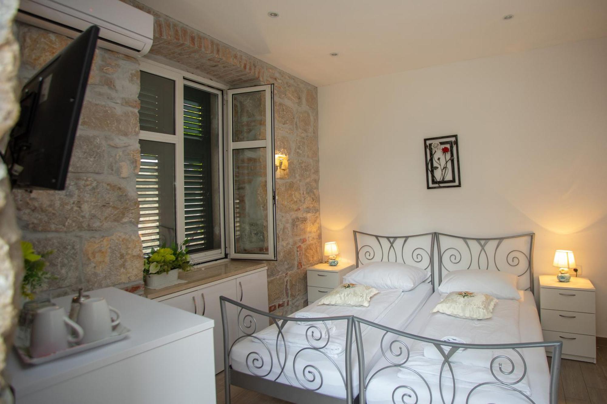 Downtown Spalato Private Rooms Экстерьер фото