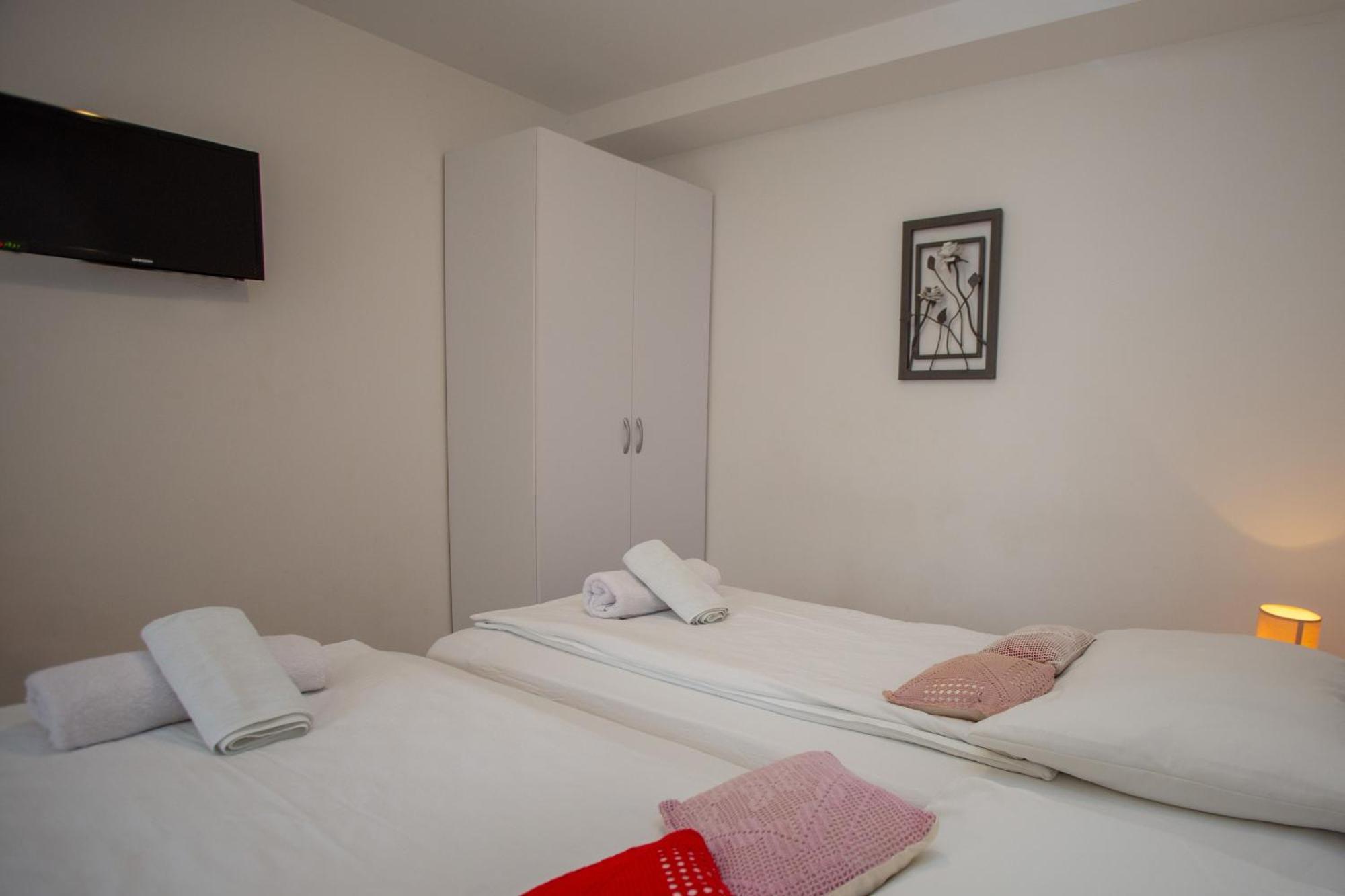 Downtown Spalato Private Rooms Экстерьер фото