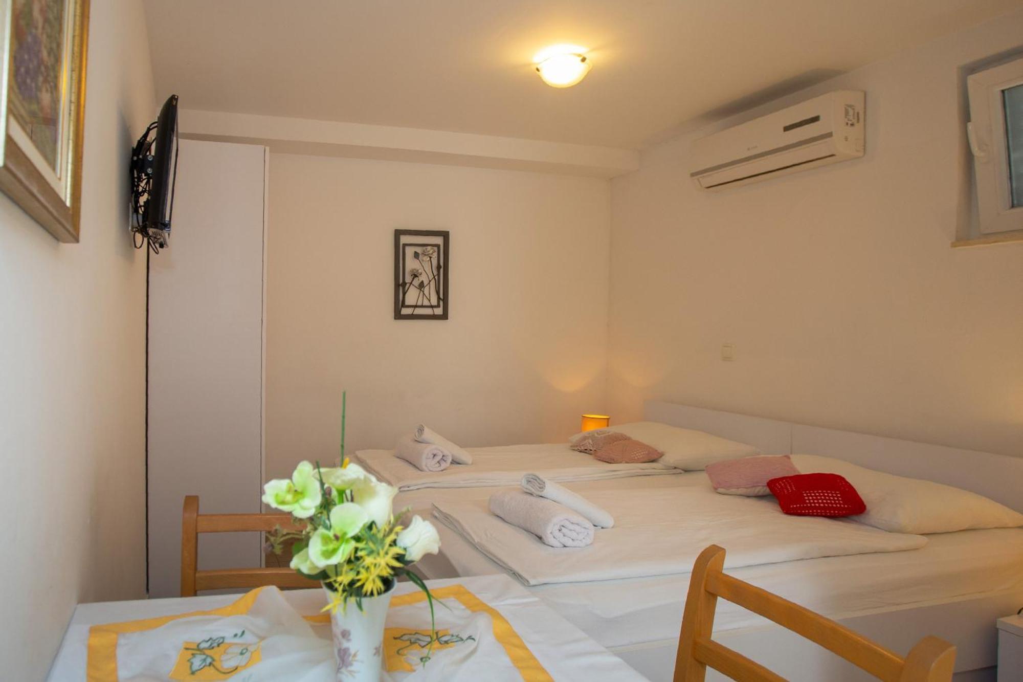 Downtown Spalato Private Rooms Экстерьер фото